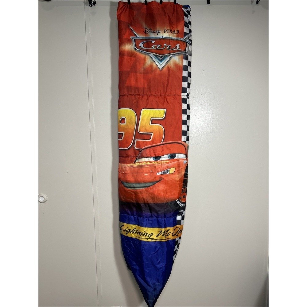 Disney Pixar Cars Lightning McQueen Kids Sleeping Bag + Towel Sleepover Set - Picture 4 of 12